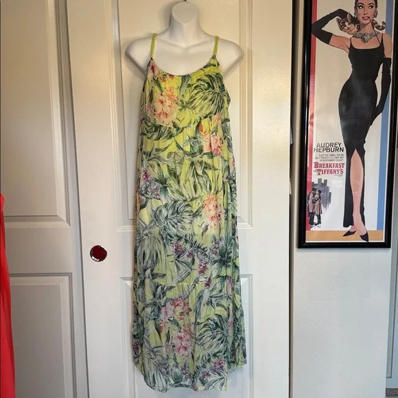 chinese dress ladies Santa Elena Aries Halter Maxi Dress main image 0